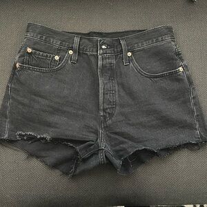 501 Levi’s shorts